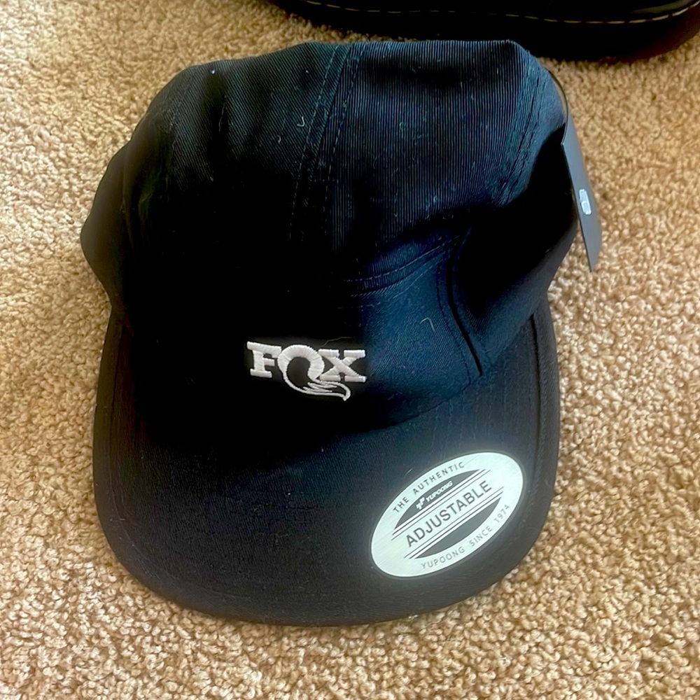Fox adjustable hat